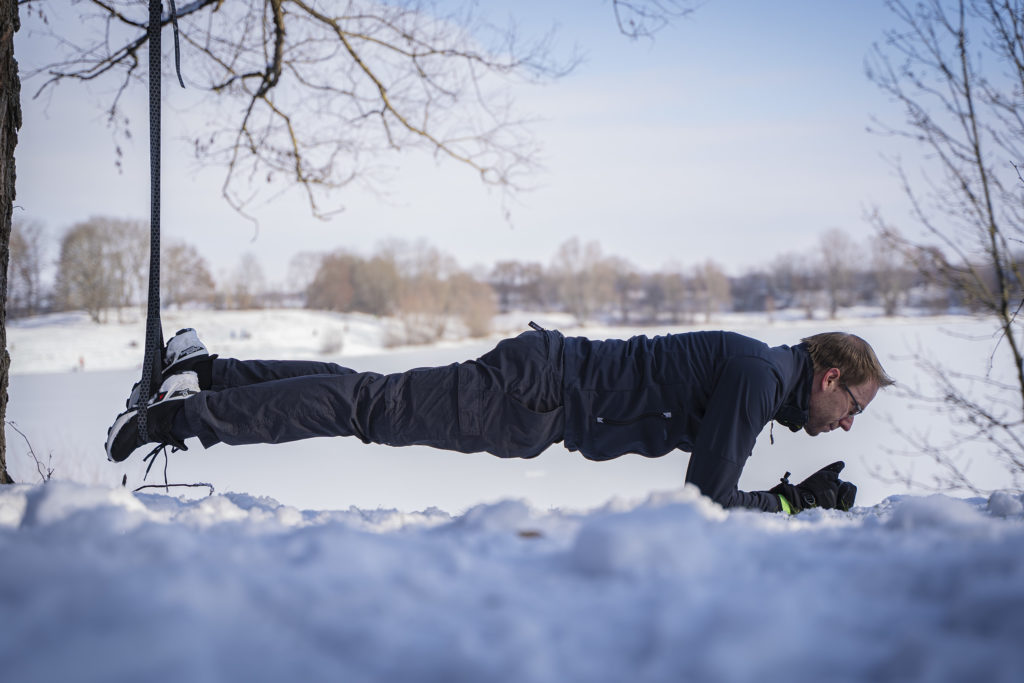 Planke mit dem Sling Trainer 1